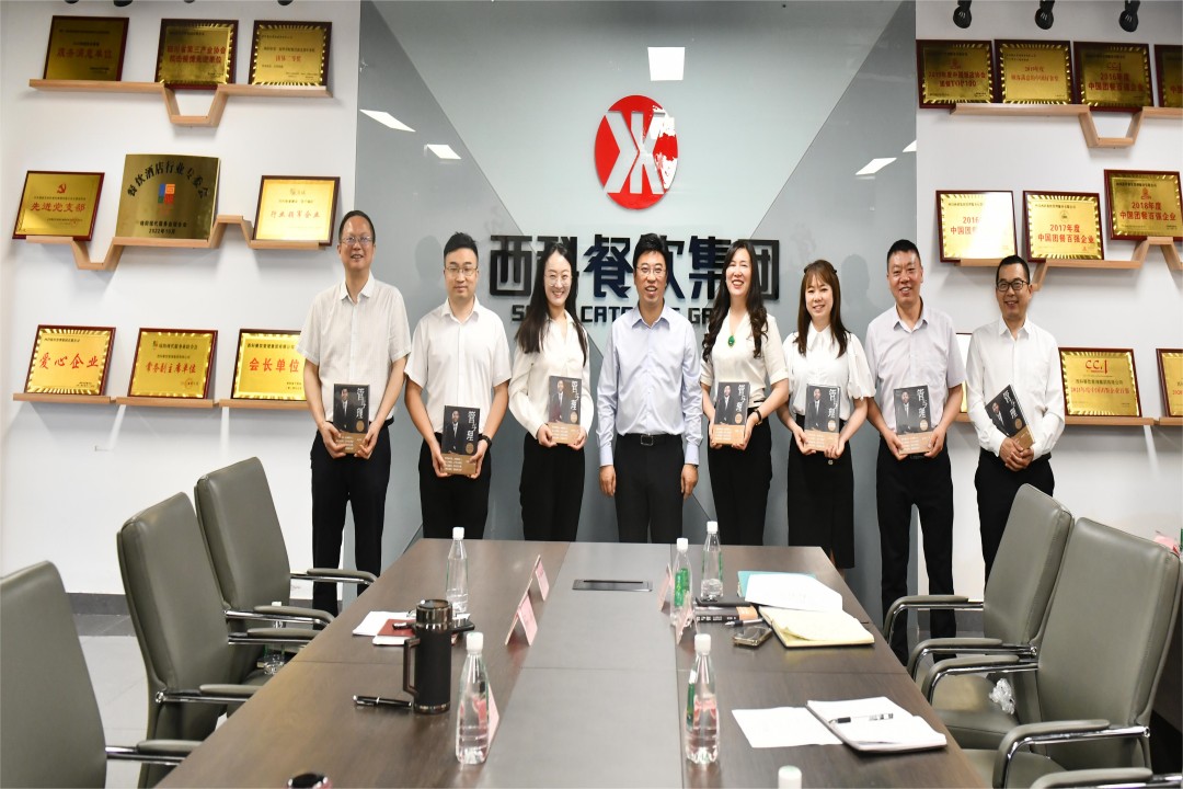 知识改变运气，，，，，，，学习成绩未来 ——Cmp冠军餐饮集团高管念书分享会圆满召开